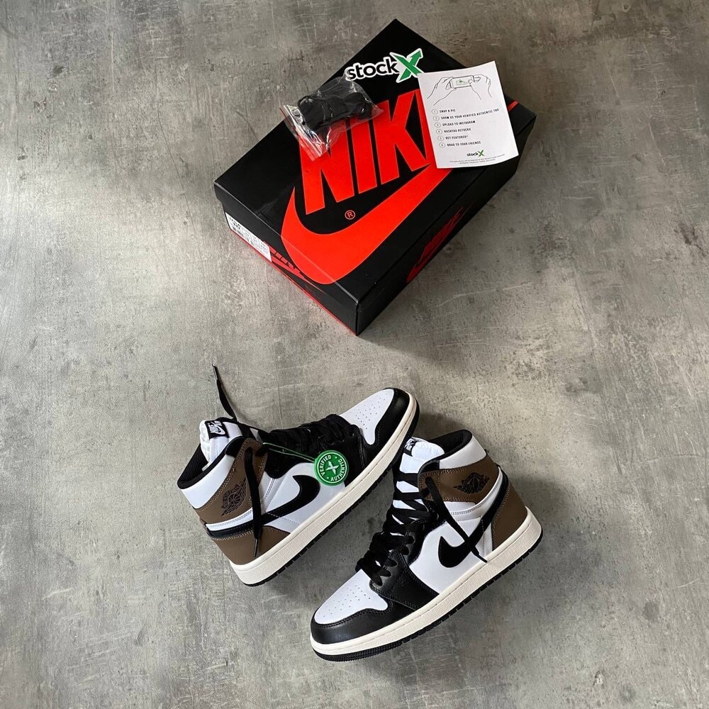 Nike Air Jordan 1 “ Mocha “