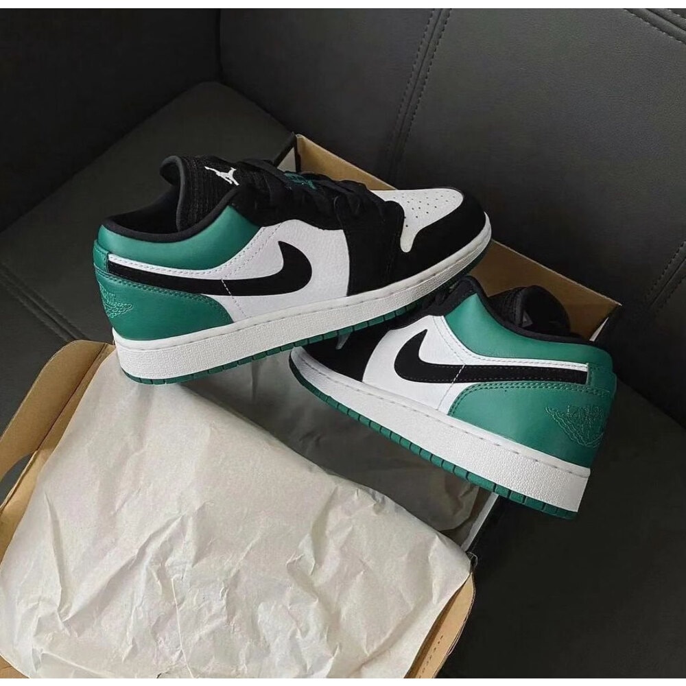 Nike Air Jordan 1 Low Mystic Green