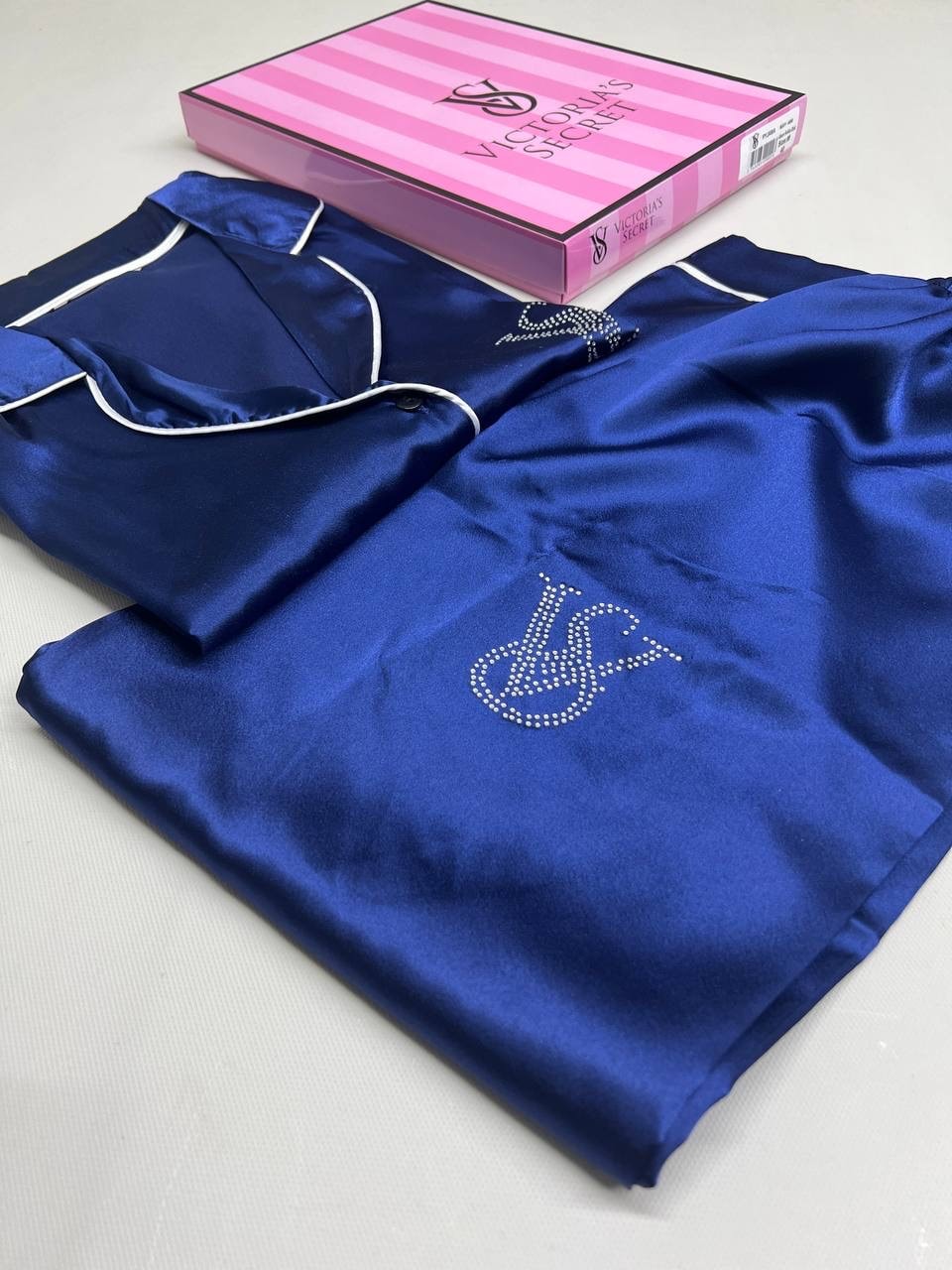 Victoria Secret’s Pijama Takımı Mavi görsel 2